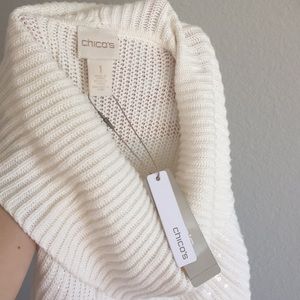 Butter color sweater w sequence. W tags